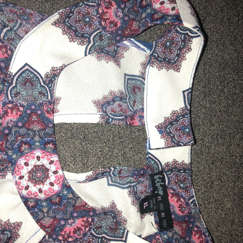 Patterned romper - Picture 2 of 3